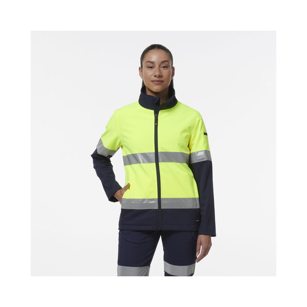 Kinggee Women's Spliced Softshell Jacket K45006