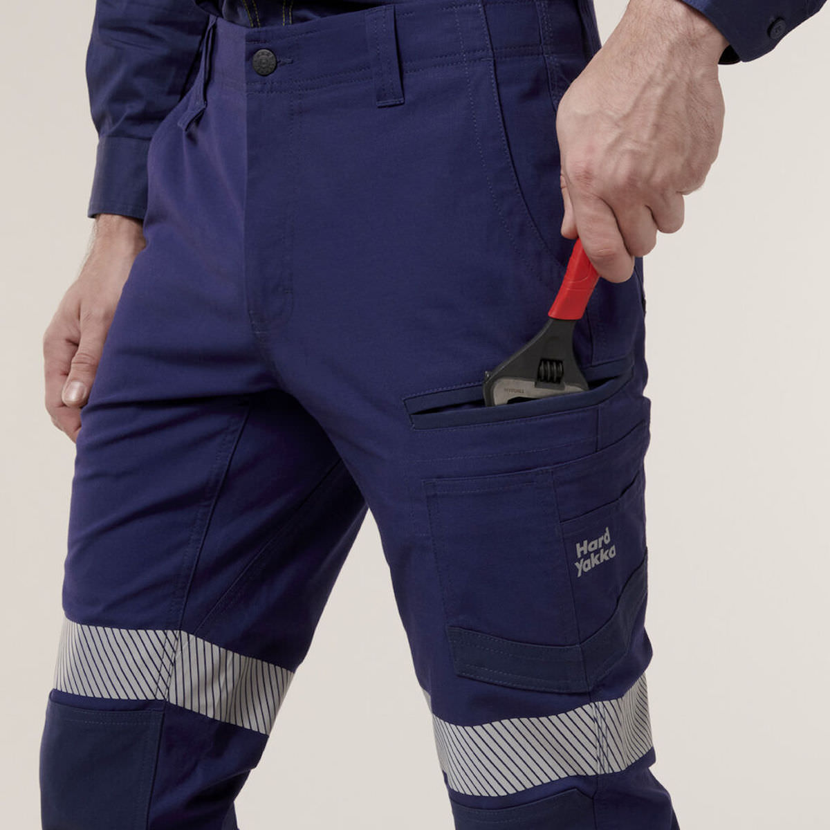 Hard Yakka Raptor Cuff Pants With Segmented Tape Y02586