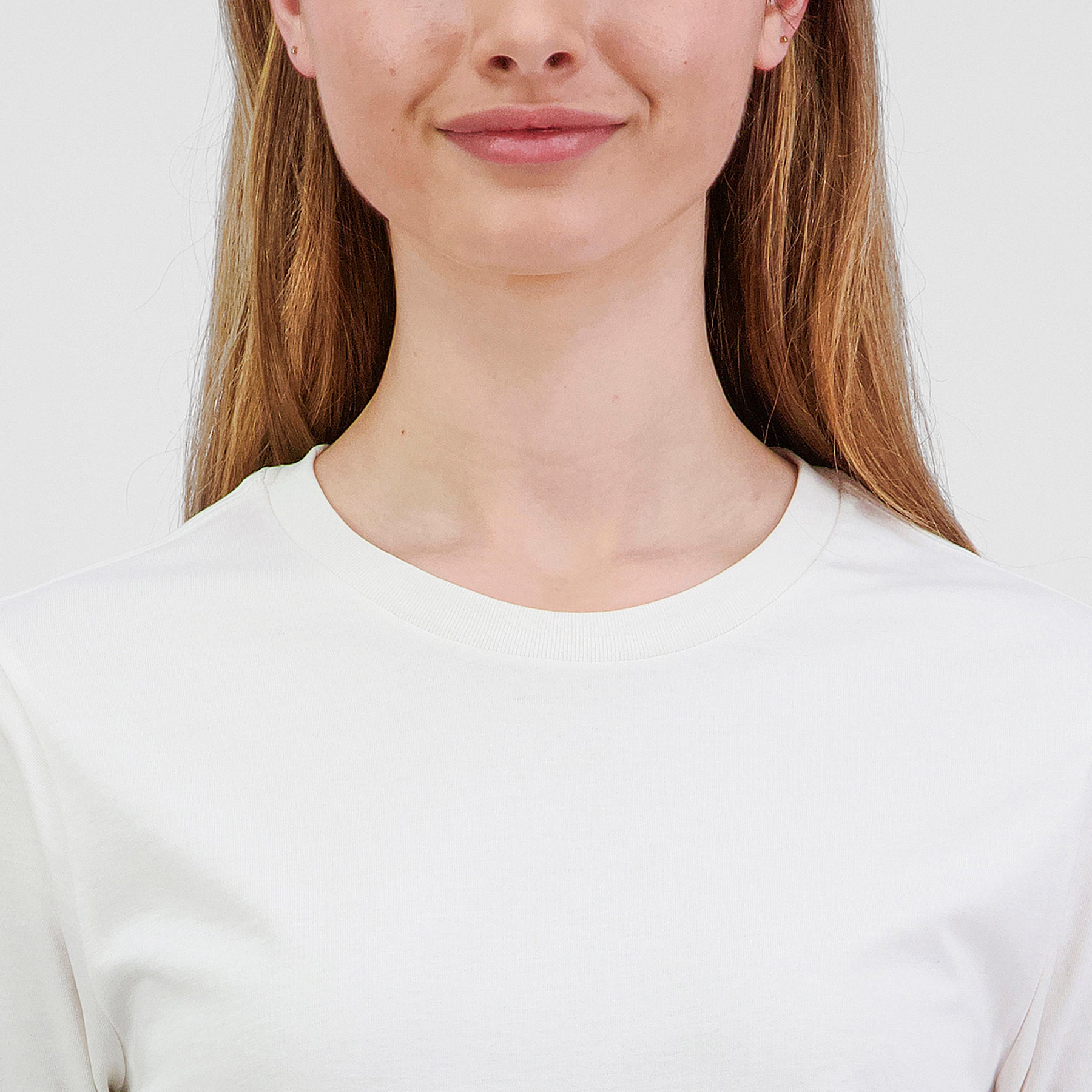 GOODMATES Basis Women's Long Sleeve Tee X1002W